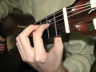 Уроки гитары. Постановка рук. Левая рука.